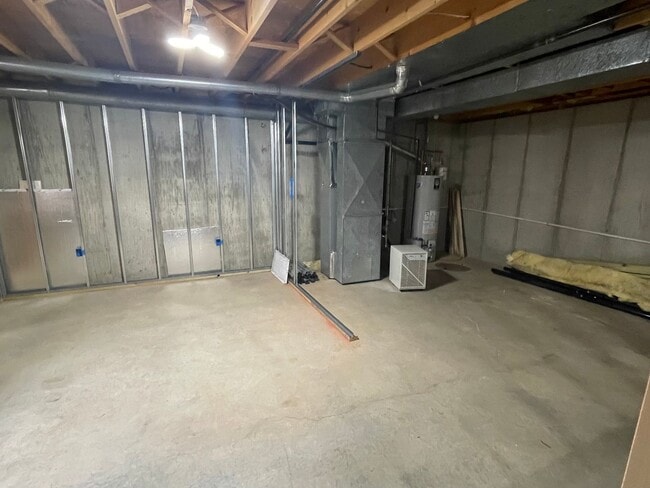 Photo - 2002 Little Kitten Ave