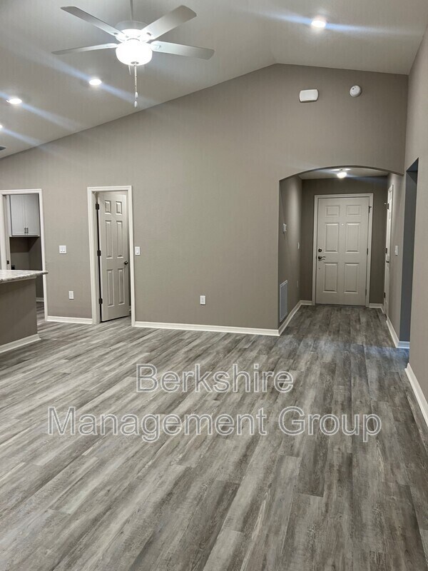 Photo - 1142 Brook Meadow Dr