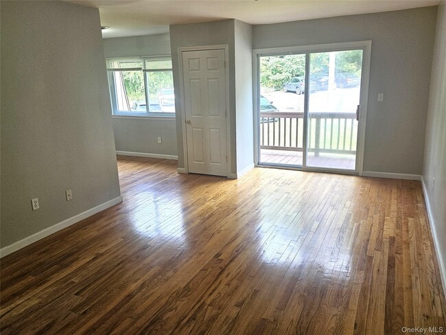 Photo - 18 Pavilion Ridge Way Unit 7