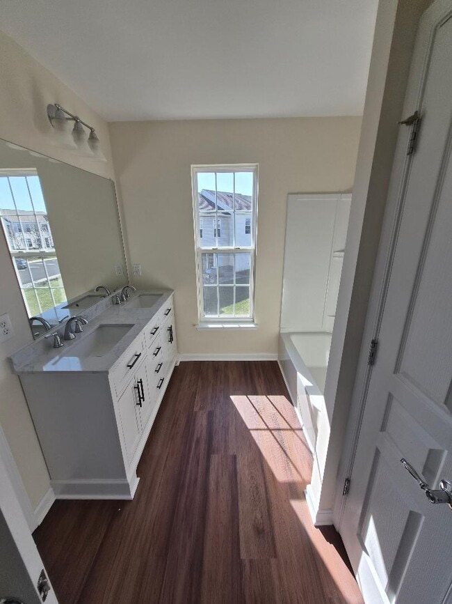 Photo - 8428 Saylor Ct