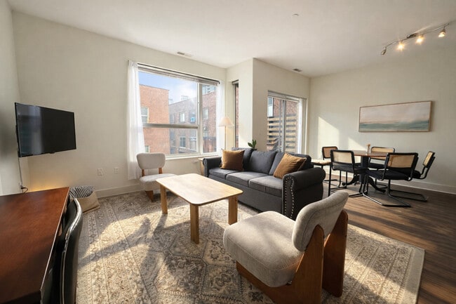 Building Photo - 1040 N Cass St Unit SI ID1379057P