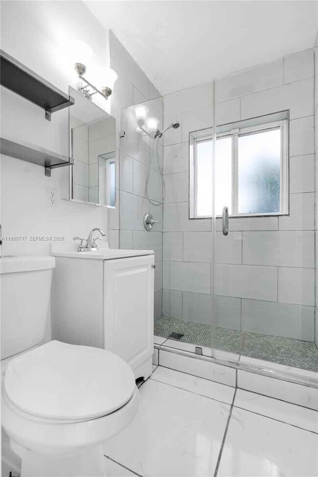 Photo - 6401 Grant St