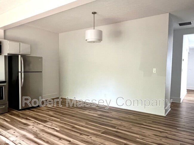 Photo - 1618 Ellwood Ave Unit #3