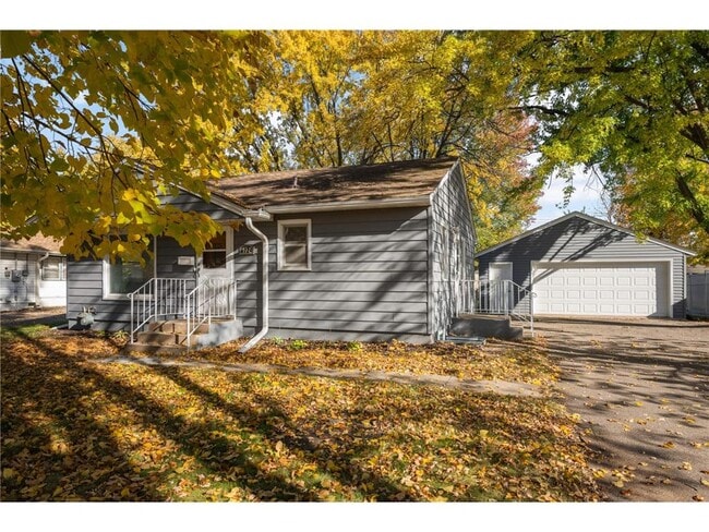 Building Photo - 6724 Scott Ave N