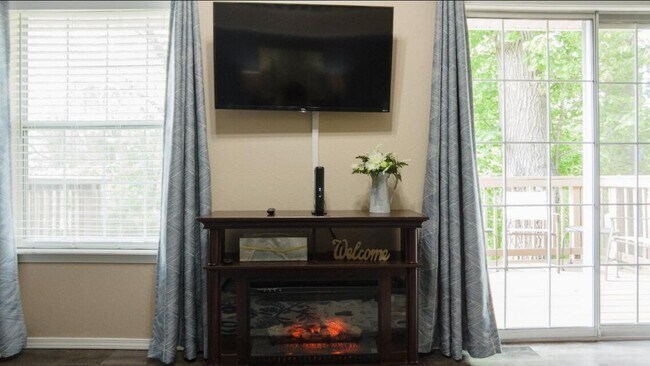 Photo - 420 Fall Creek Dr Unit 9&10