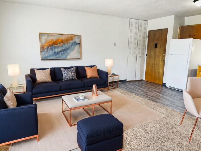 Photo - Rivers Edge Apartments