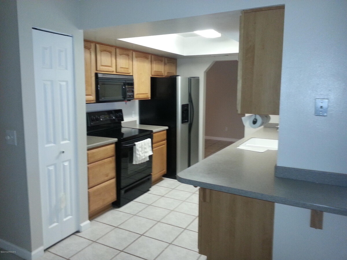Photo - 2720 Wright Ave