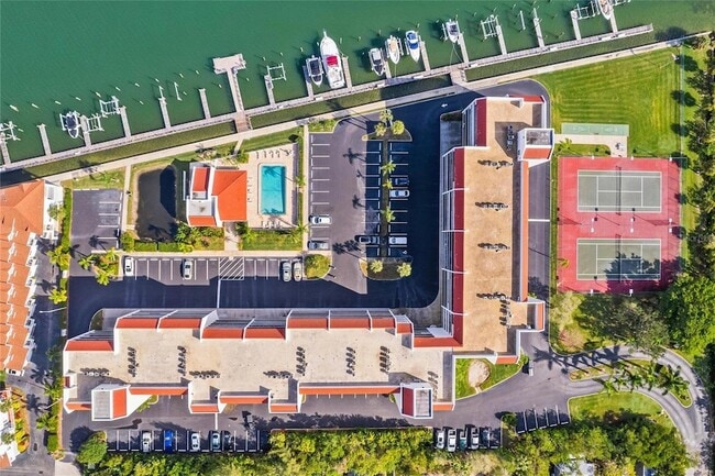 Photo - 19111 Vista Bay Dr Unit 212