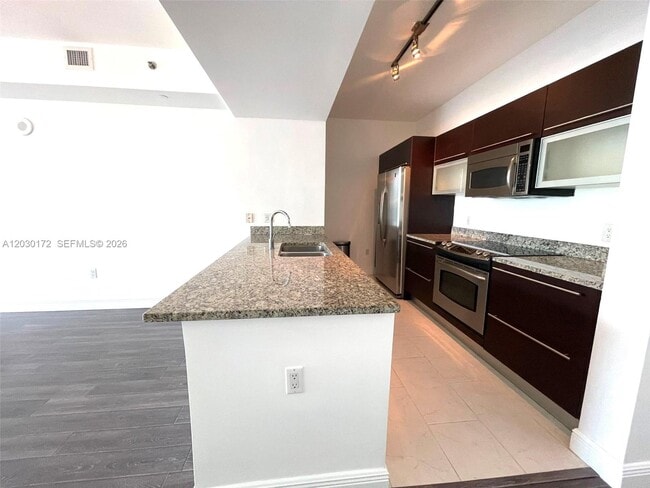 Photo - 951 Brickell Ave Unit 3600