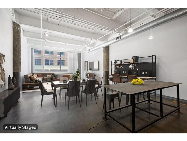 Building Photo - 700 N Washington Ave Unit 222