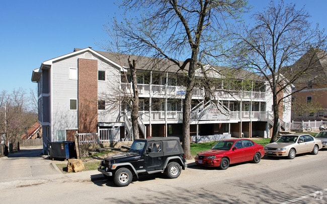 Louisiana Place Apartments - Louisiana Place Apartments