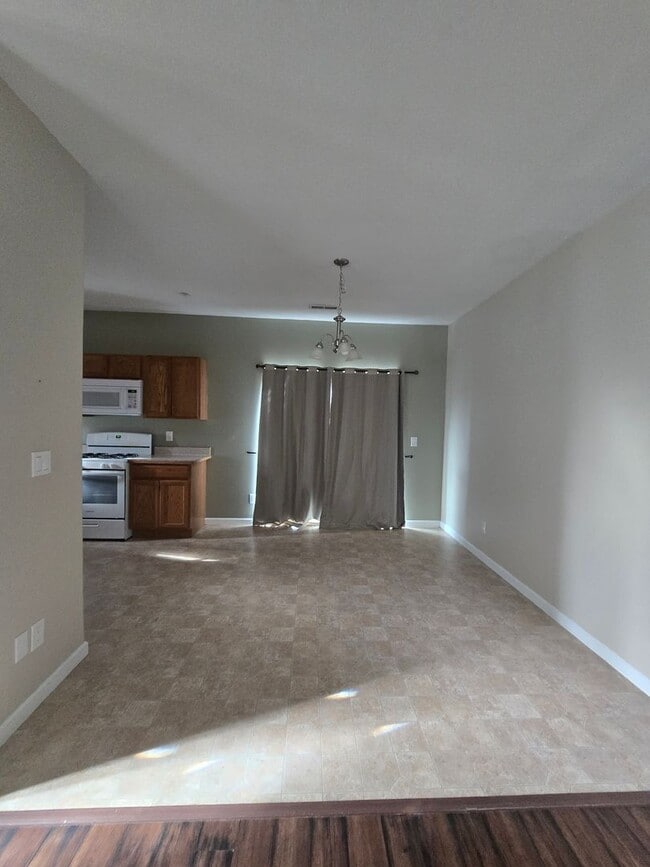 Photo - Amazing 4 bed/3 bath home