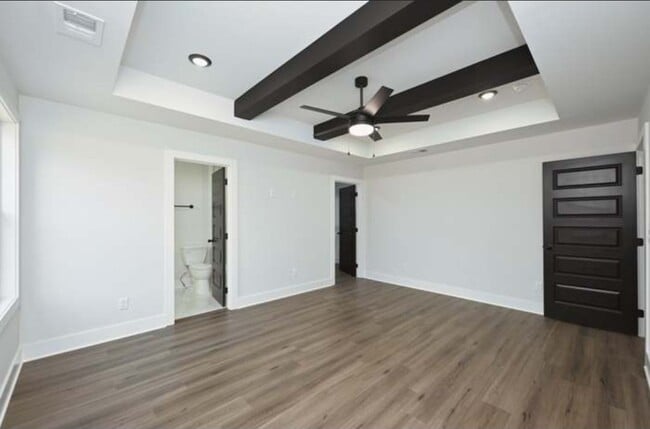 Photo - 1609 Elizabeth Rd
