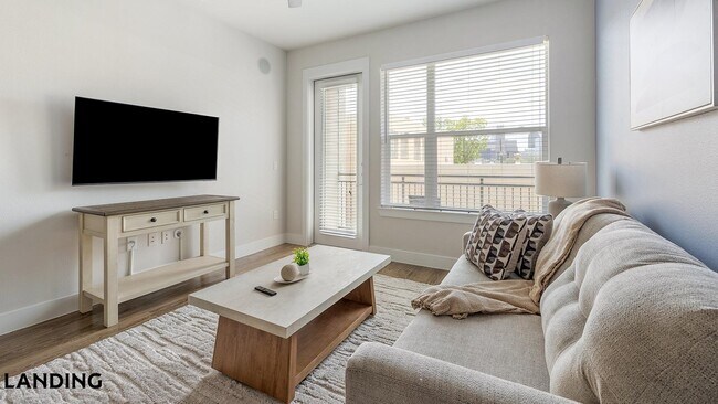 4001 Ross Ave Unit 217