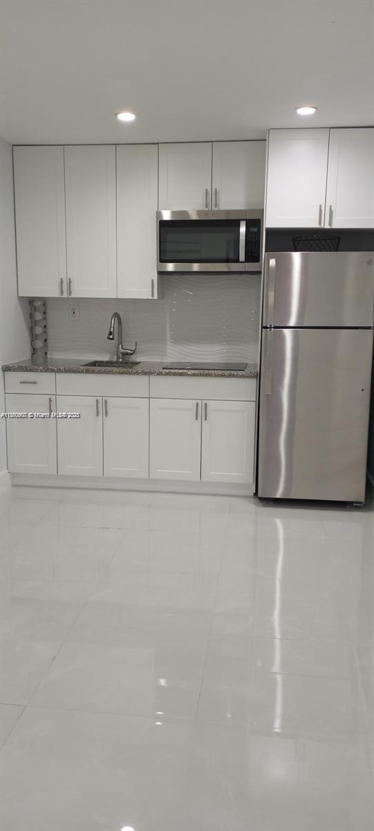 Photo - 18640 Belmont Dr Apartamento Unidad C