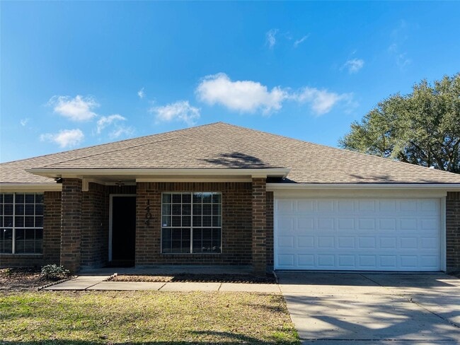 Photo - 1404 Helmsley Dr