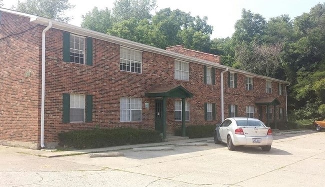 Maple Hills - Maple Hills Apartments