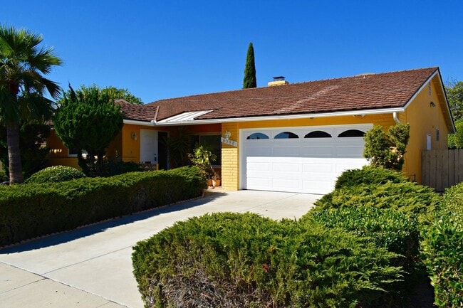 Building Photo - 4BR 2BA San Carlos/Del Cerro House Freshly Painted-Single Level-Garage-Lovely Backyard