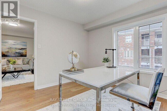 Photo - 73 Eastern Skies Way