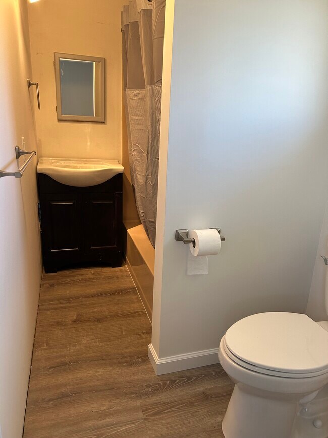 Photo - 61 Smith St Unit 61A