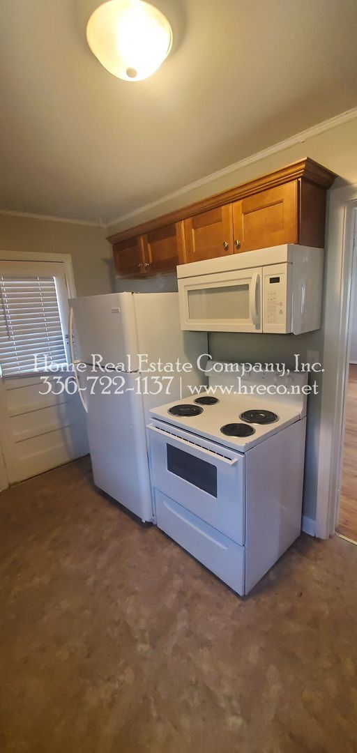 Photo - 520 Lester Ln