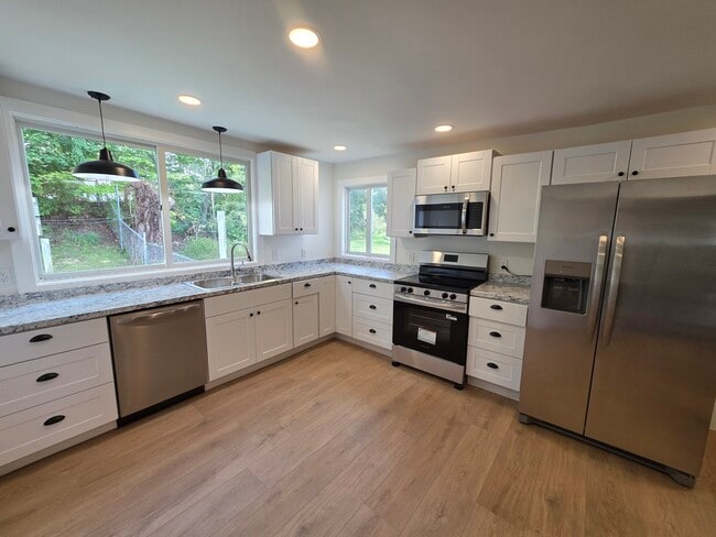 72 W Houston Ave Unit 1
