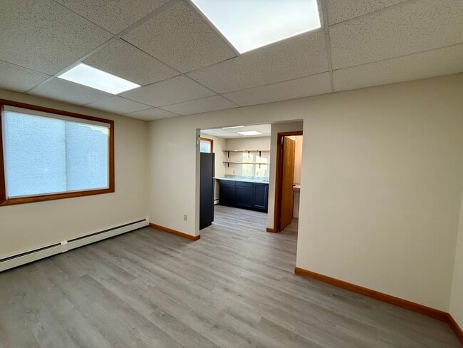 Building Photo - 507 E Main St Unit 1