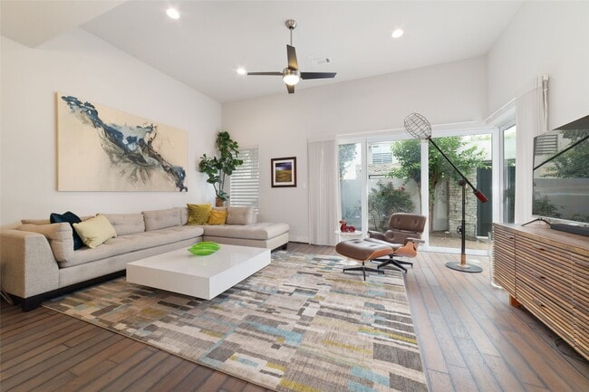 Photo - 11506 Royal Tower Pl