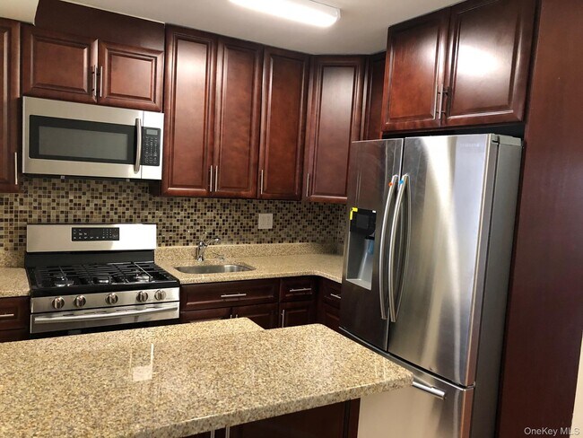 Photo - 97-10 62nd Dr Unit 9C