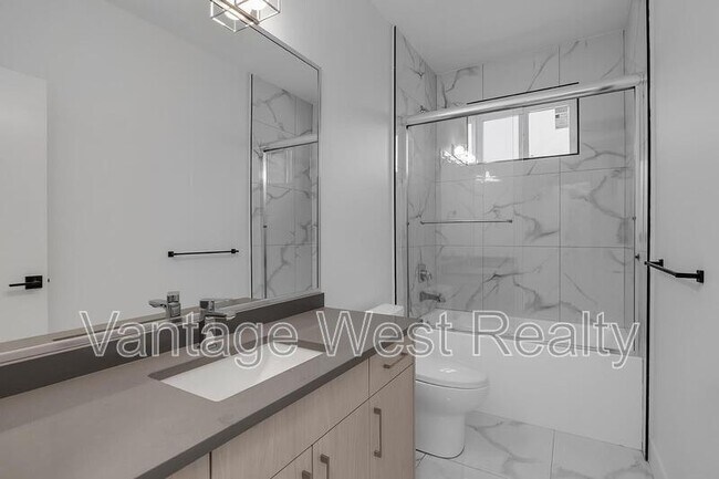 Photo - 3576 Silver Wy