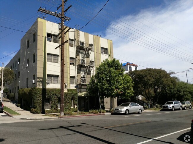 Building Photo - 3429 Bellevue Ave Unit 308 Rental