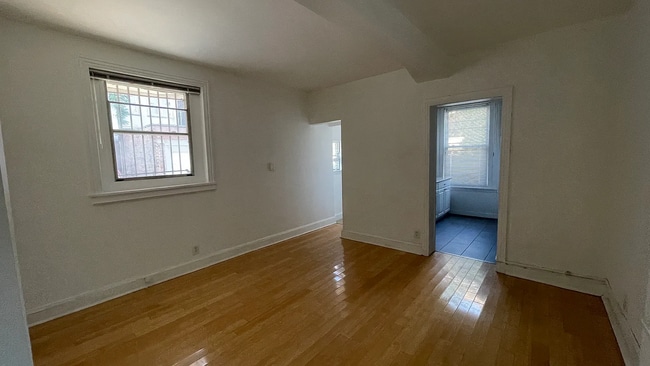 Photo - 313 S 17th St