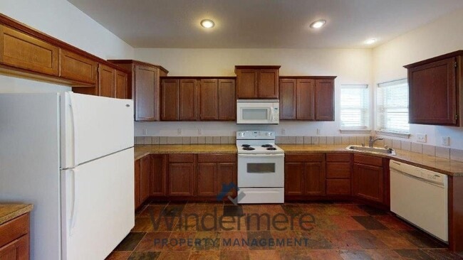 Photo - coll1100 Unit 1