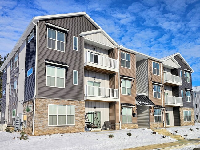 Photo - Briar Ridge Commons