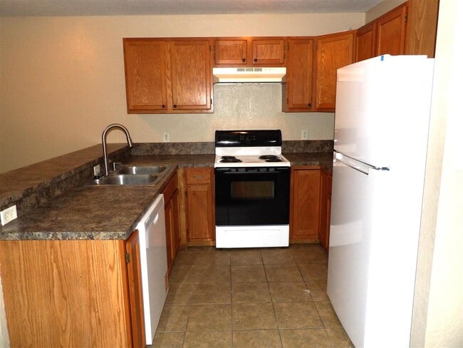 Photo - 2416 SW G Ave Unit 207