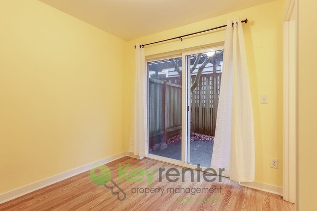 Photo - Sophisticated Seattle Home with Stunning Interiors