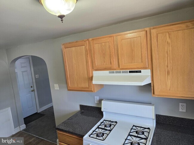 Photo - 7504 Greenhill Rd