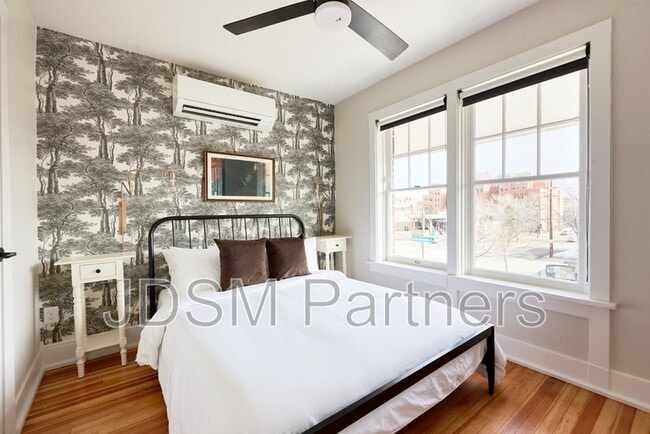 Photo - 630 E 16th Ave