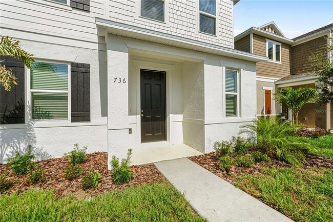 Photo - 736 Overpool Ave