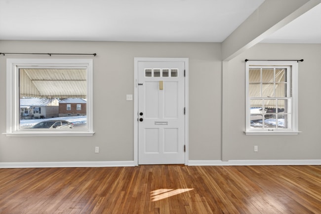 Photo - 10765 St Xavier Ln