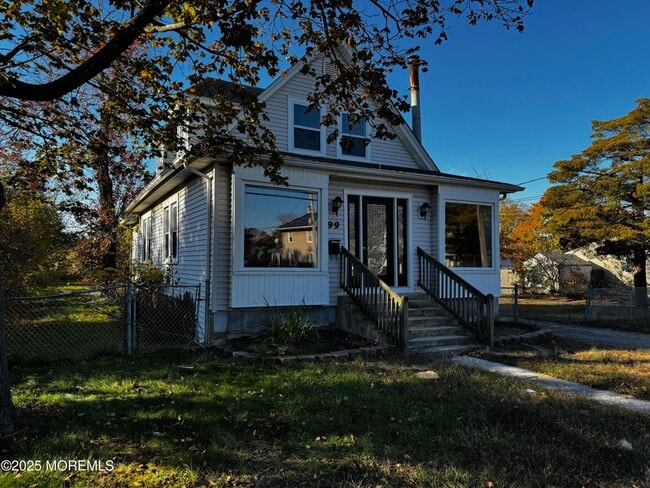 Photo - 99 S Main St