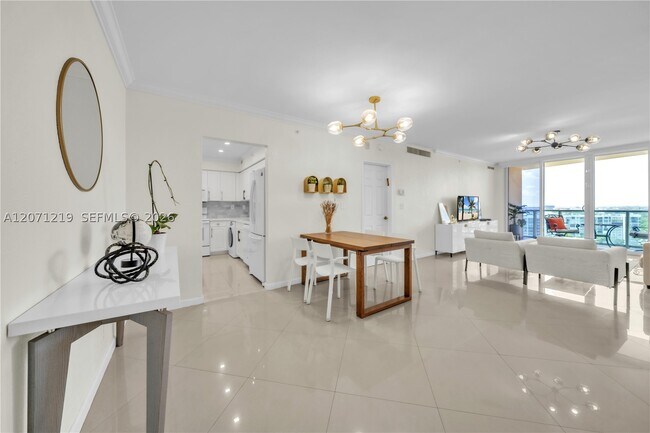 2501 S Ocean Dr Unit 1430(AVAILBLE NOW)