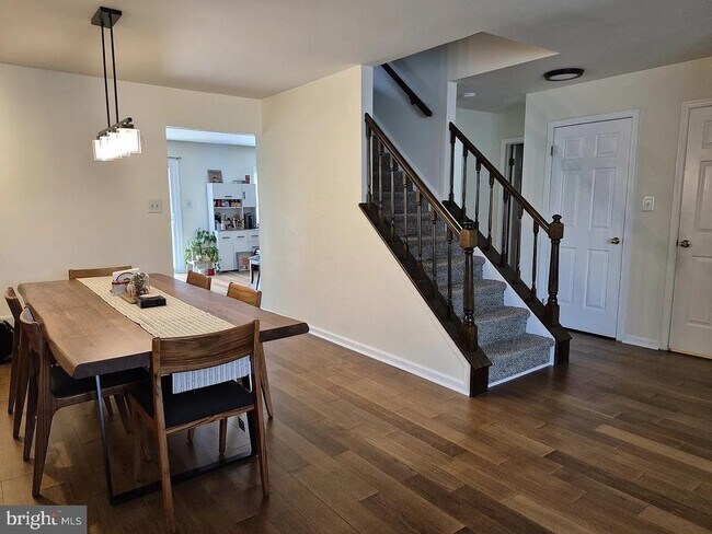 Photo - 262 Tulip Tree Ct