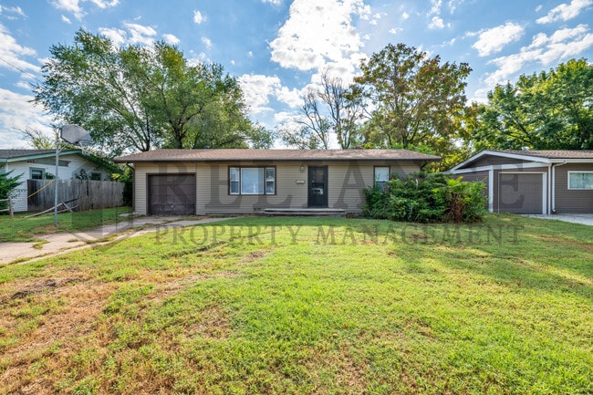 Photo - 4732 S Glenn Ave House