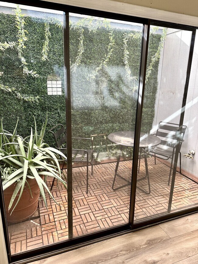 Photo - Ideal Dobson Shores