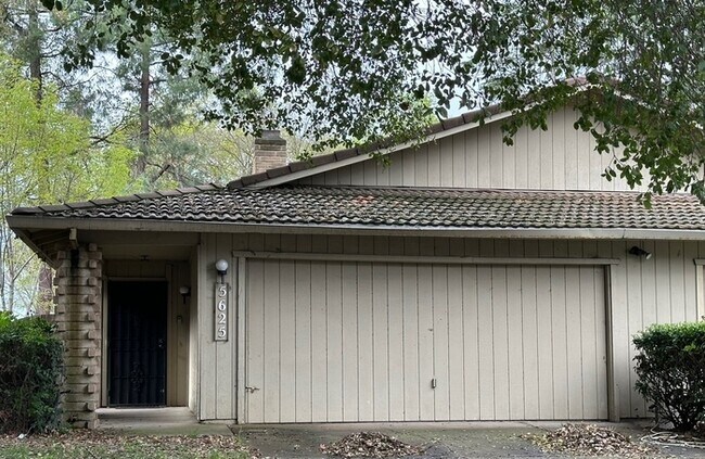 Stockton 2 Bedroom 1 Bath Duplex - Stockton 2 Bedroom 1 Bath Duplex Casa Adosada