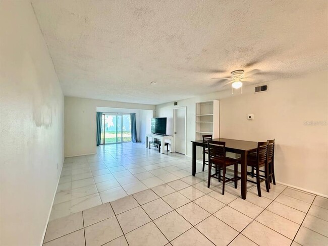 Photo - 7560 92nd St Unit 102B