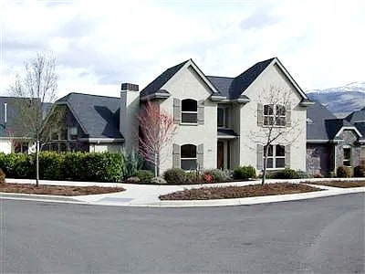 Photo - 462 Lindsay Ln