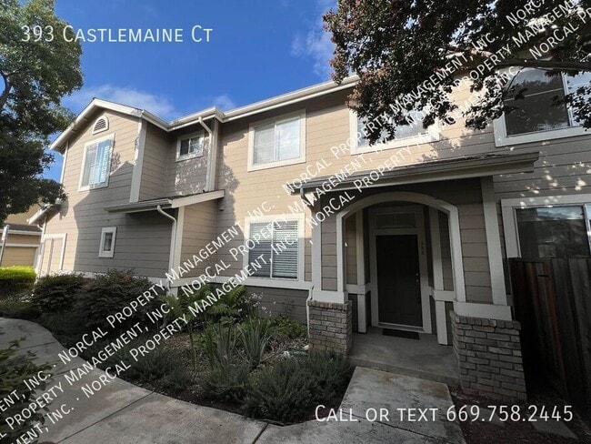 Building Photo - 393 Castlemaine Ct Rental