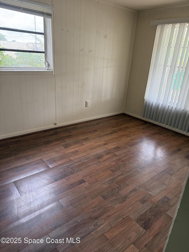 Photo - 1970 Knotty Pine Rd